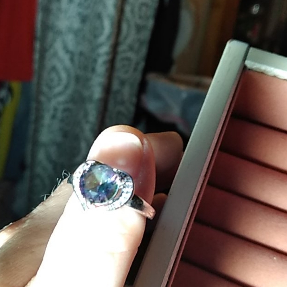 Ring - Picture 2 of 4